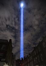 ガラス撃退レーザーライト